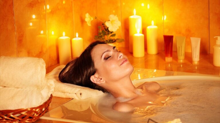 Beneficios de los Masajes de Piedras Calientes en Balnearios