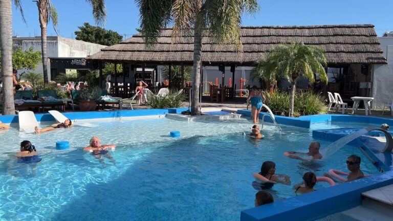 Escapa al Relax: Día de Spa en Balnearios con Piscinas Termales
