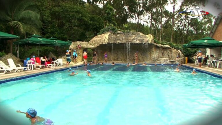 Relajaci&oacute;n Total en Balnearios con Piscinas Termales